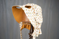 Plantpot Trot - Prairie Hat for Mini Horse