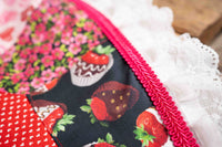 My Funny Valentine - Costume with Classic Bonnet and Quilted Cape for Mini Horse