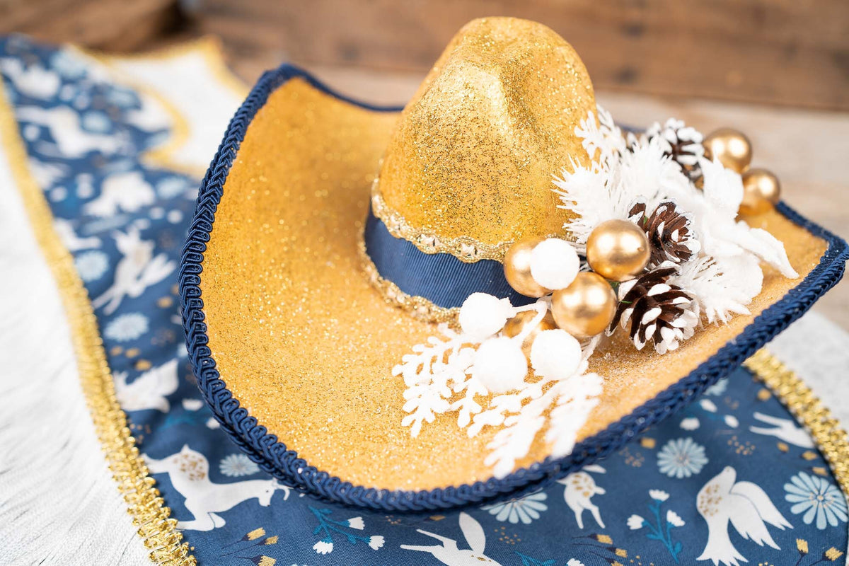 Goldie Oldie Christmas - Fancy Cowboy Set with Hat, Fringed Shawl and Tail Fascinator