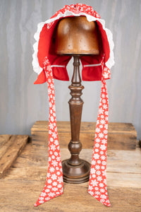 Blizzard Berry Charm - Prairie Hat for Mini Horse